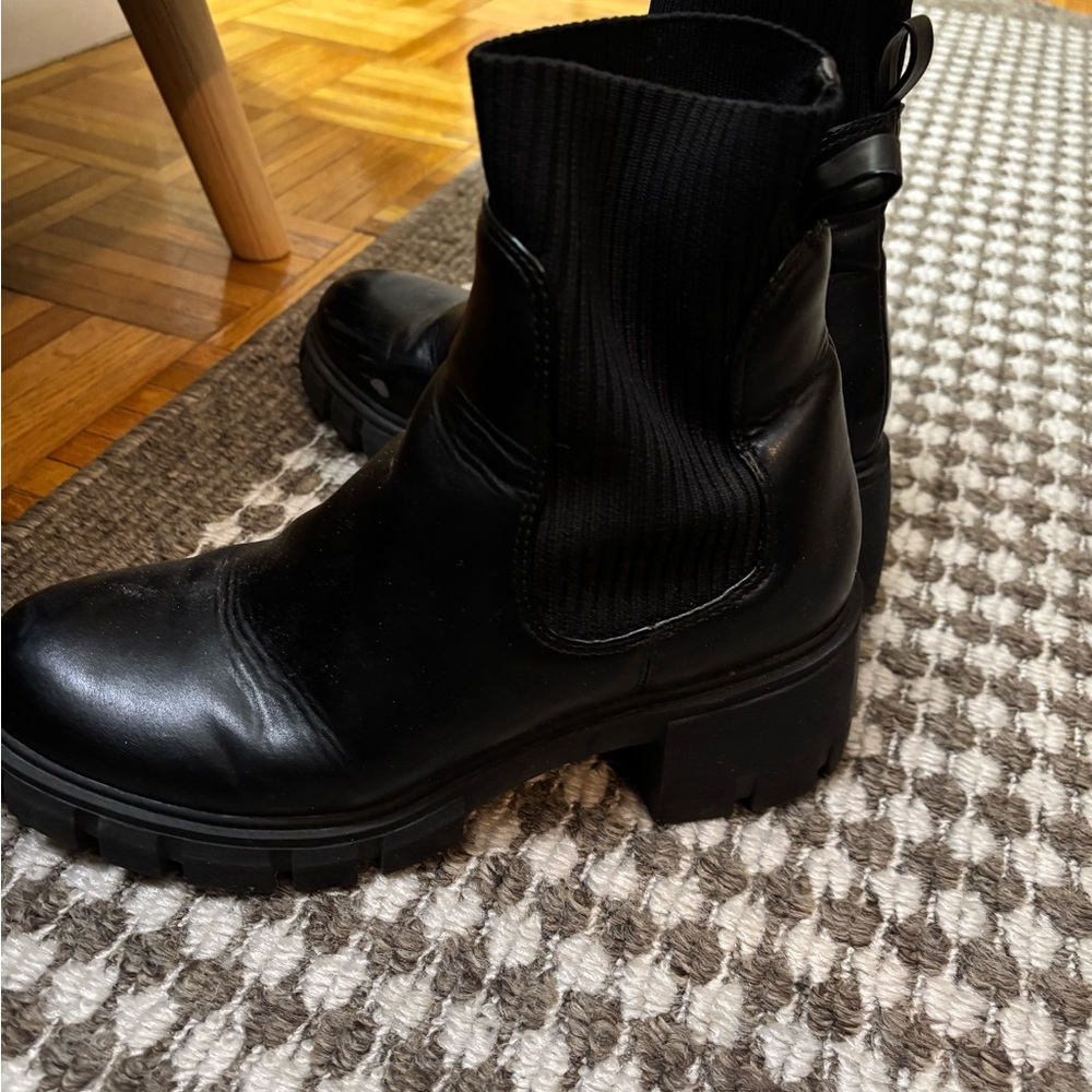 Chelsea boots - Picture 3 of 3